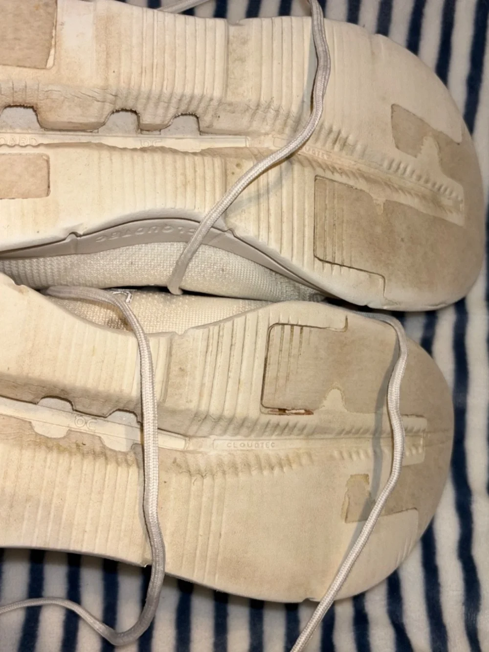 Oncloud Womens shoes